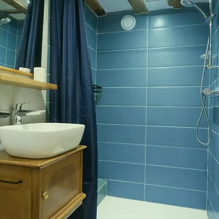 Apartment Le Royale6 - F4 Calme, Proche Chateau Et Gares *
